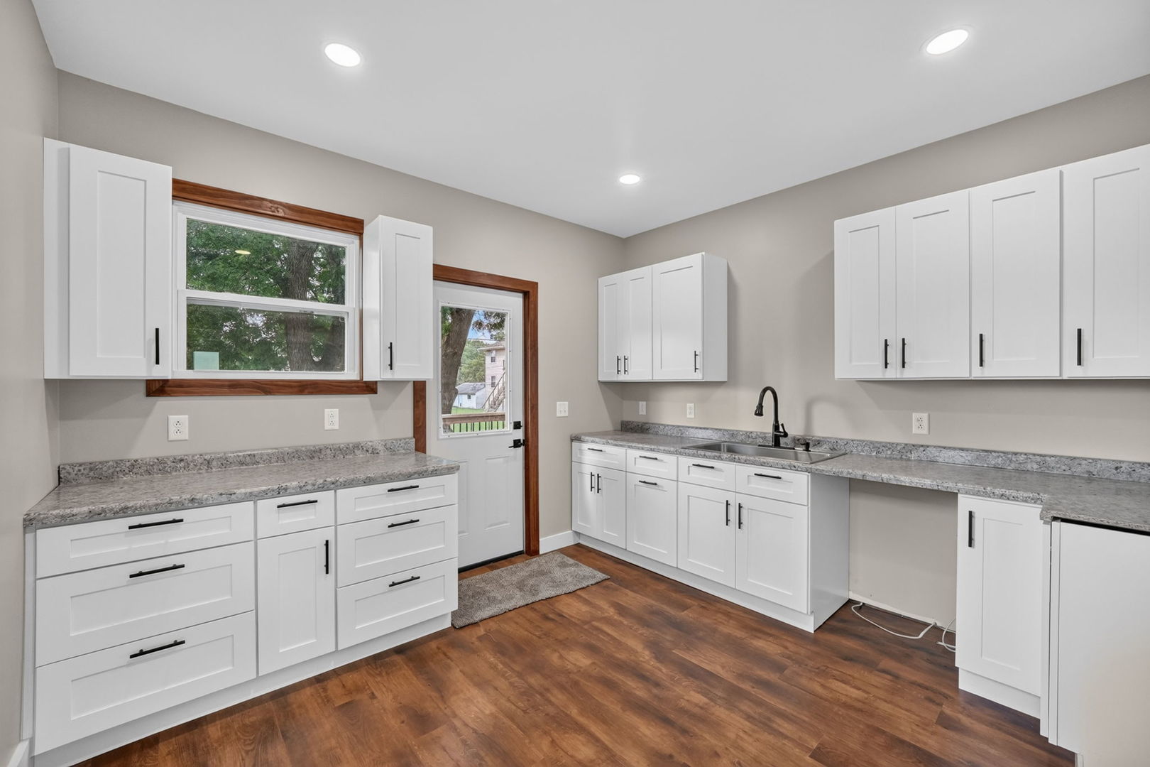 558 South 3rd Street Rochelle, IL 61068 - Photo 10 of 33 Gallery Image 10