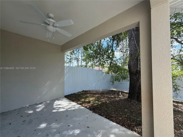 $2,000 | 4719 28th Street Southwest, Unit 4719, Lehigh Acres, FL 33973