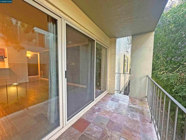$383,000 | 401 Monte Vista Avenue, Unit 103, Oakland, CA 94611
