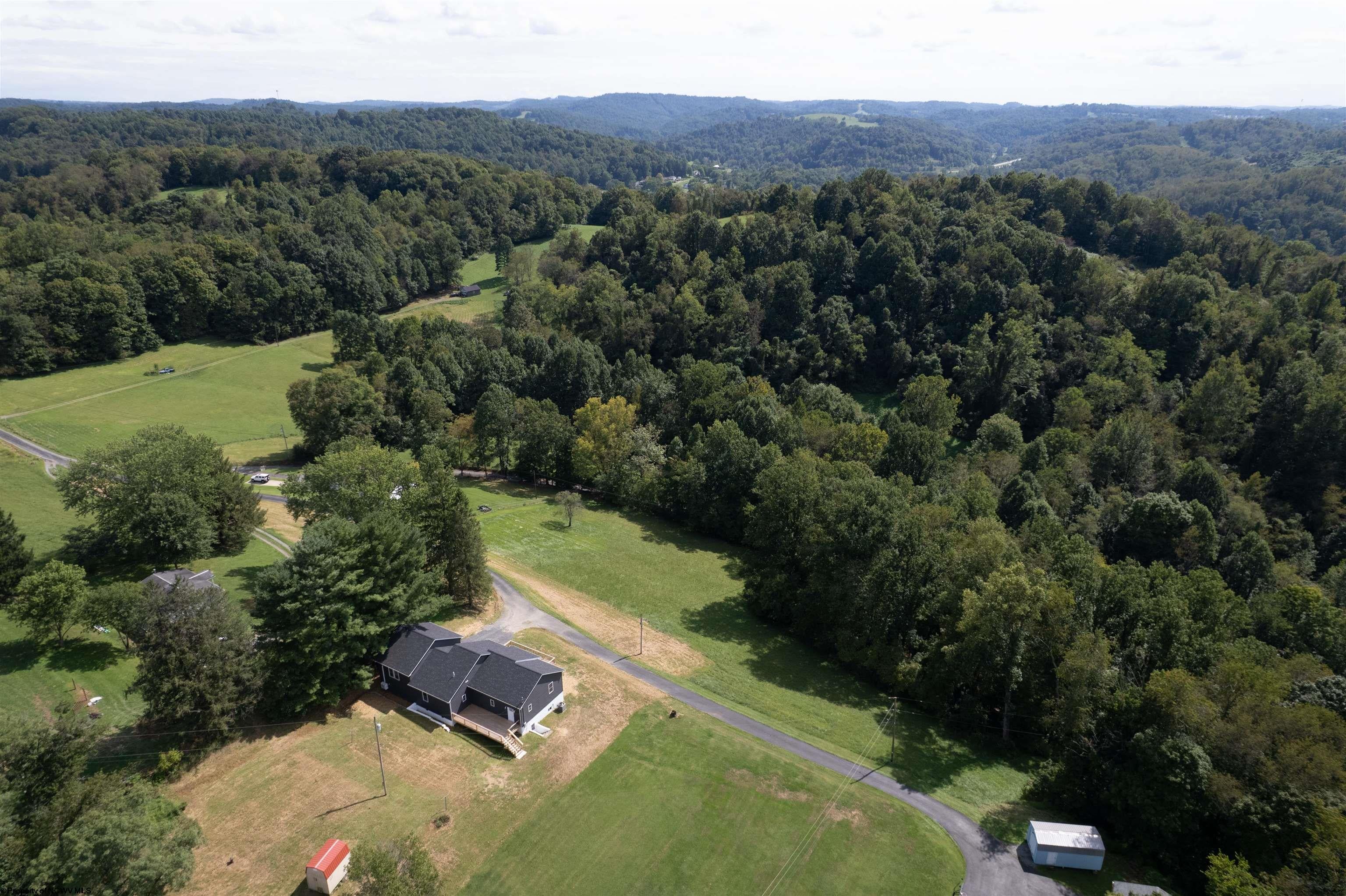 393 Viola Road Fairmont, WV 26554 - Photo 9 of 36 Gallery Image 9