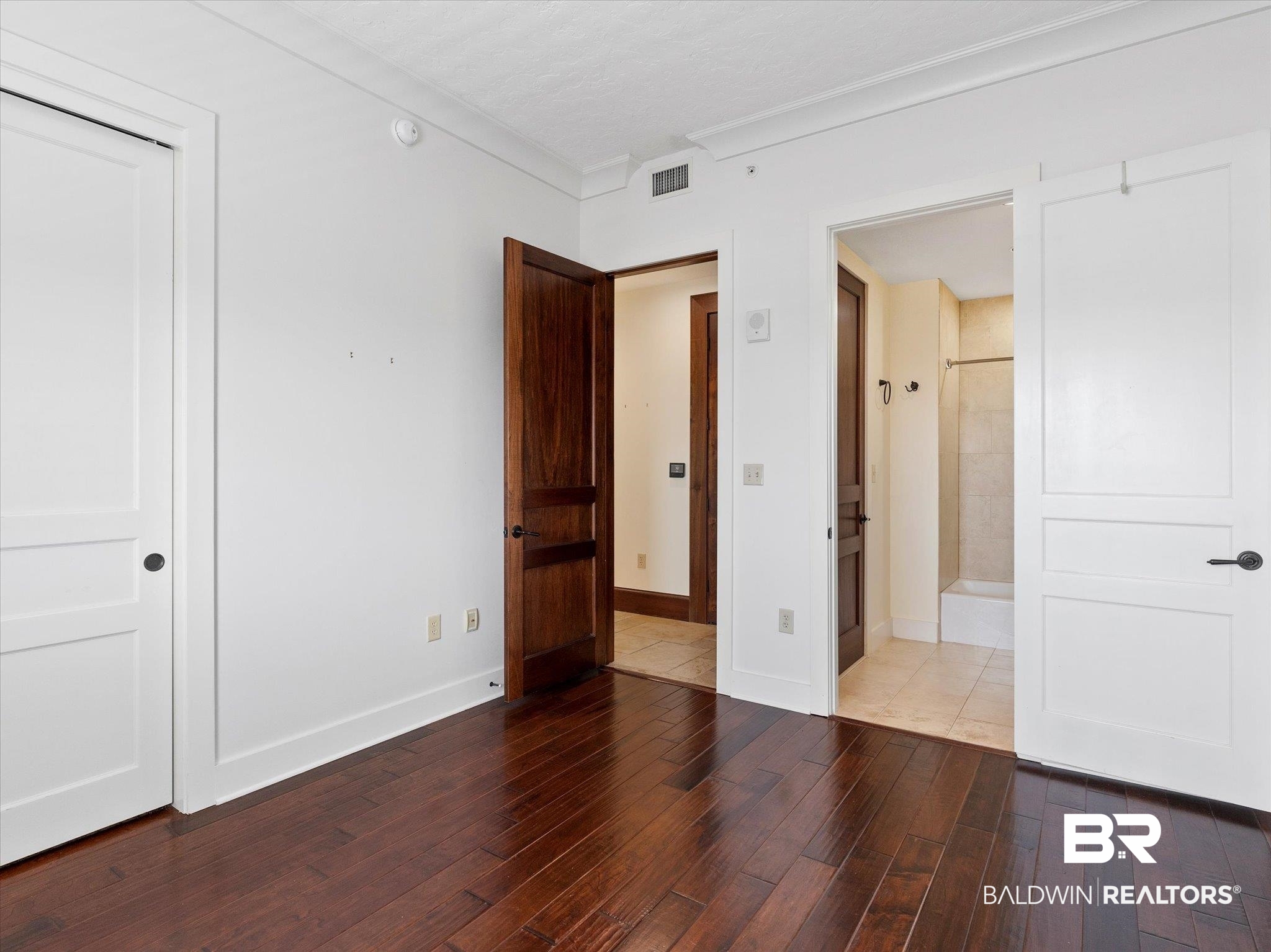 18269 Colony Drive, Unit 502 Fairhope, AL 36532 - Photo 19 of 28 Bedroom