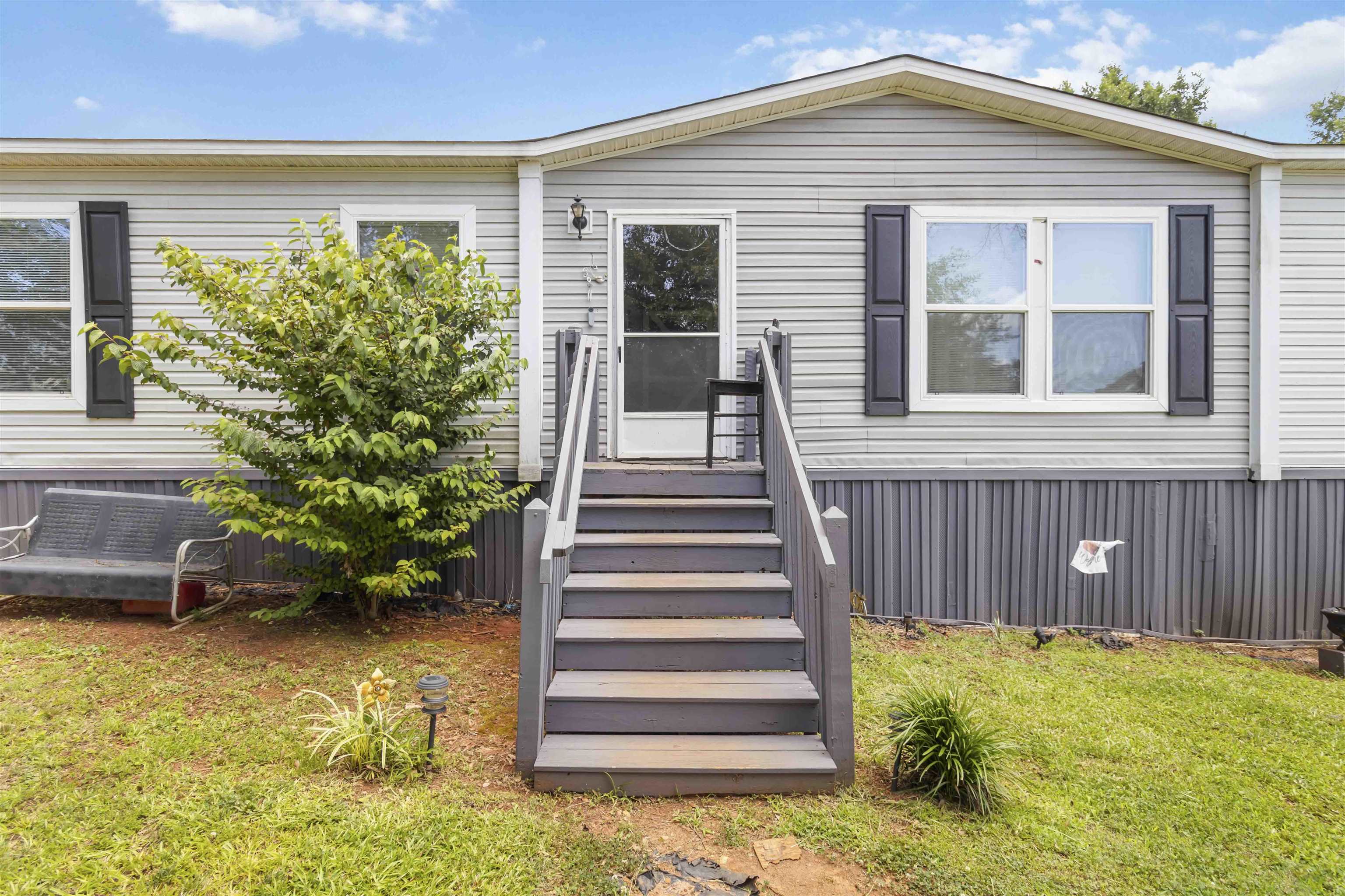 502 Shiloh Church Road Wellford, SC 29385 - Photo 2 of 30 Gallery Image 2