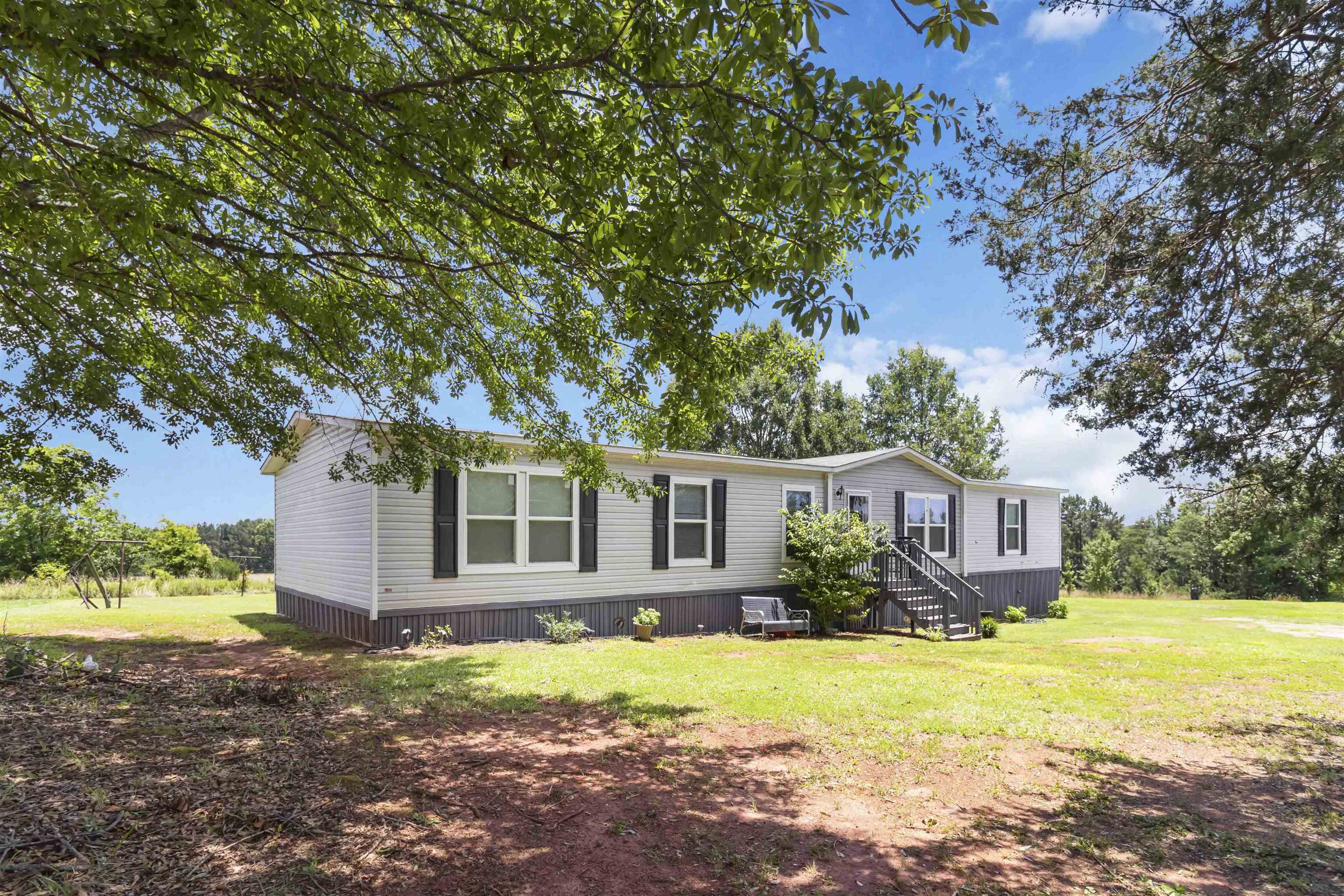 502 Shiloh Church Road Wellford, SC 29385 - Photo 4 of 30 Gallery Image 4