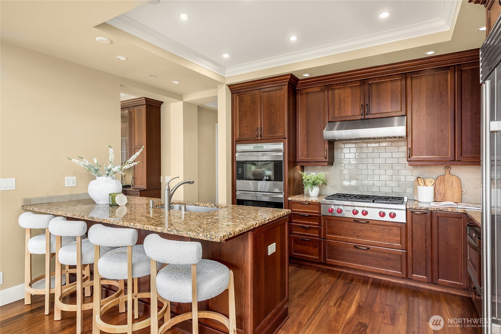 1185 Broadway Avenue East, Unit PH8 Seattle, WA 98102 - Photo 11 of 40