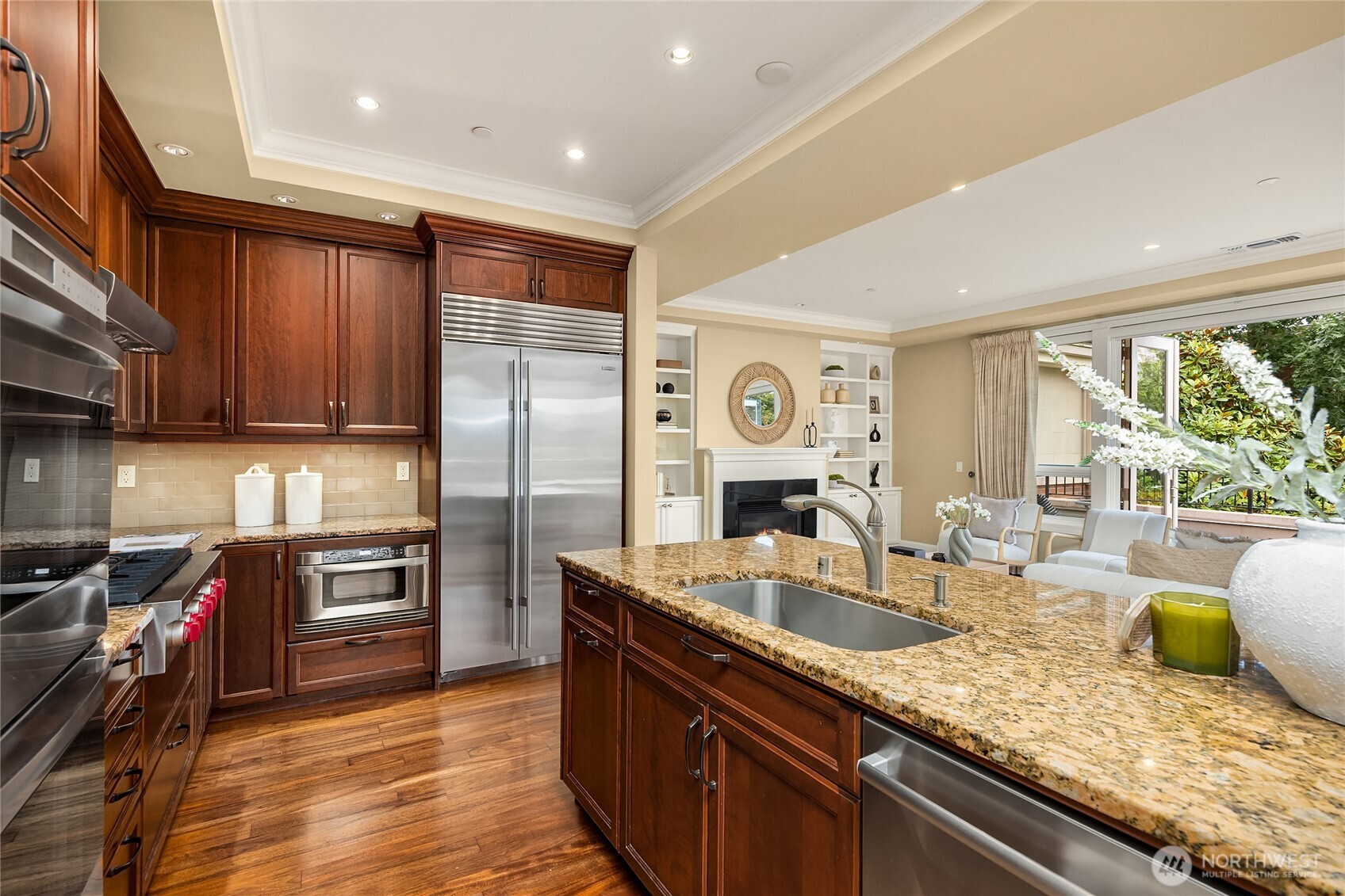 1185 Broadway Avenue East, Unit PH8 Seattle, WA 98102 - Photo 10 of 40