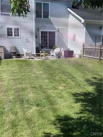 $2,400 | 212 Edmund Street, Hounsfield, NY 13685