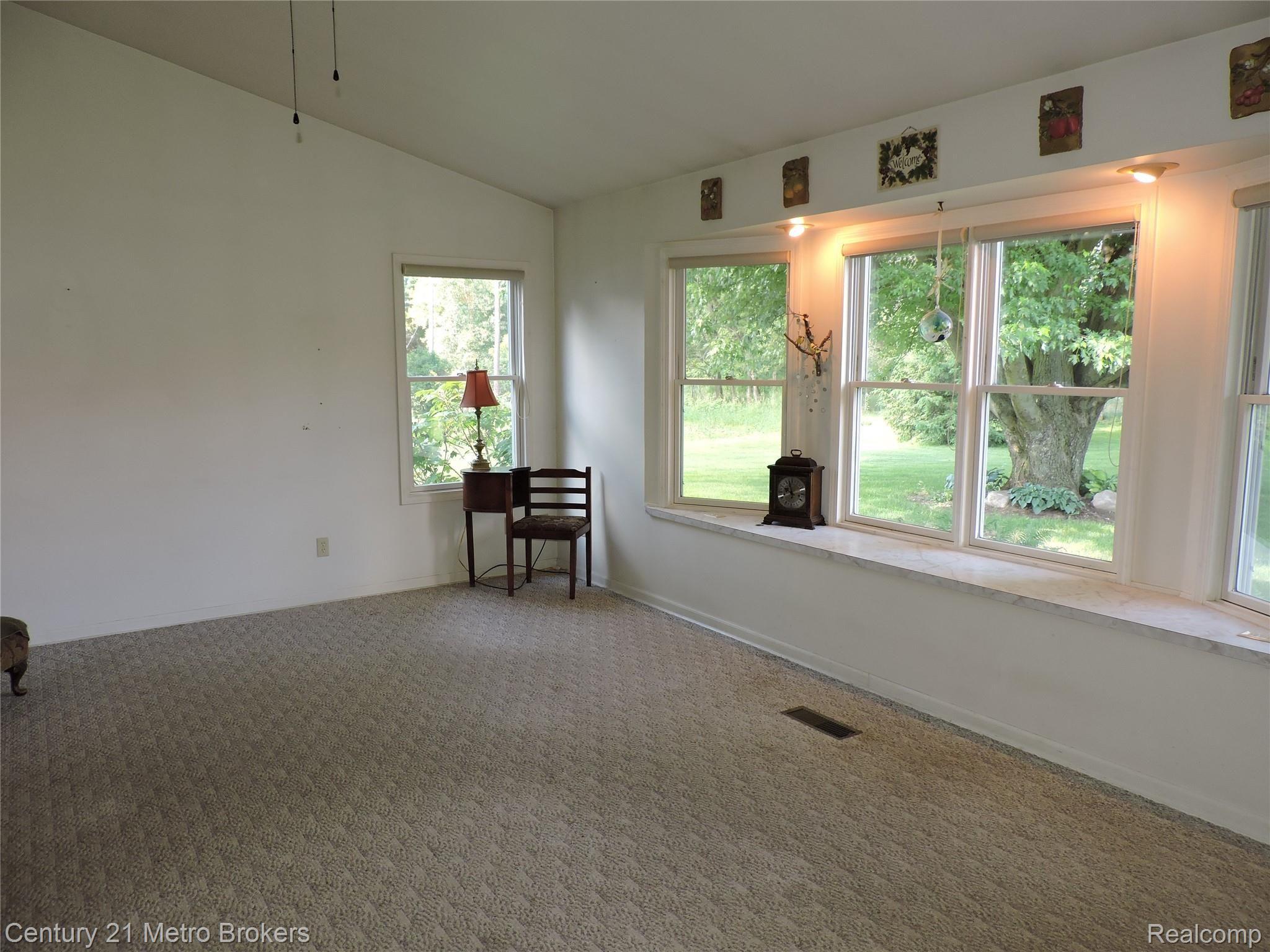 4270 North Irish Road Davison, MI 48423 - Photo 26 of 54 DSCN8764.JPG