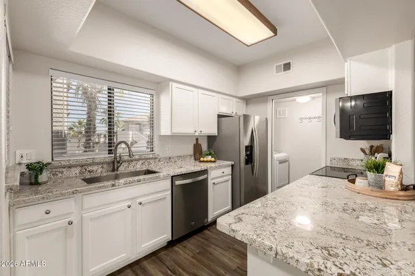 $309,000 | 10401 North Saguaro Boulevard, Unit 323, Fountain Hills, AZ 85268