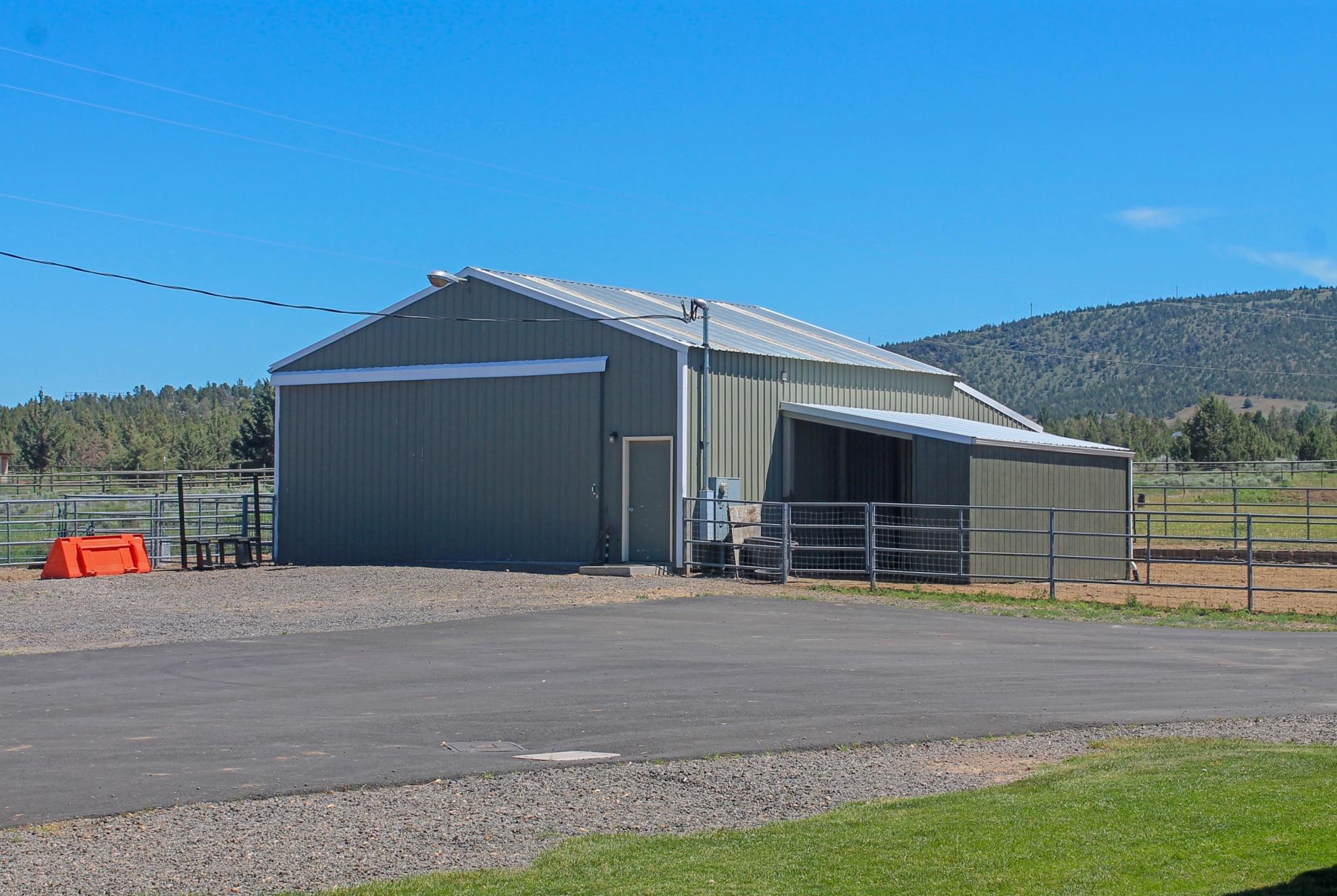 6306 Southwest Valley View Road Powell Butte, OR 97753 - Photo 22 of 25 batch_22
