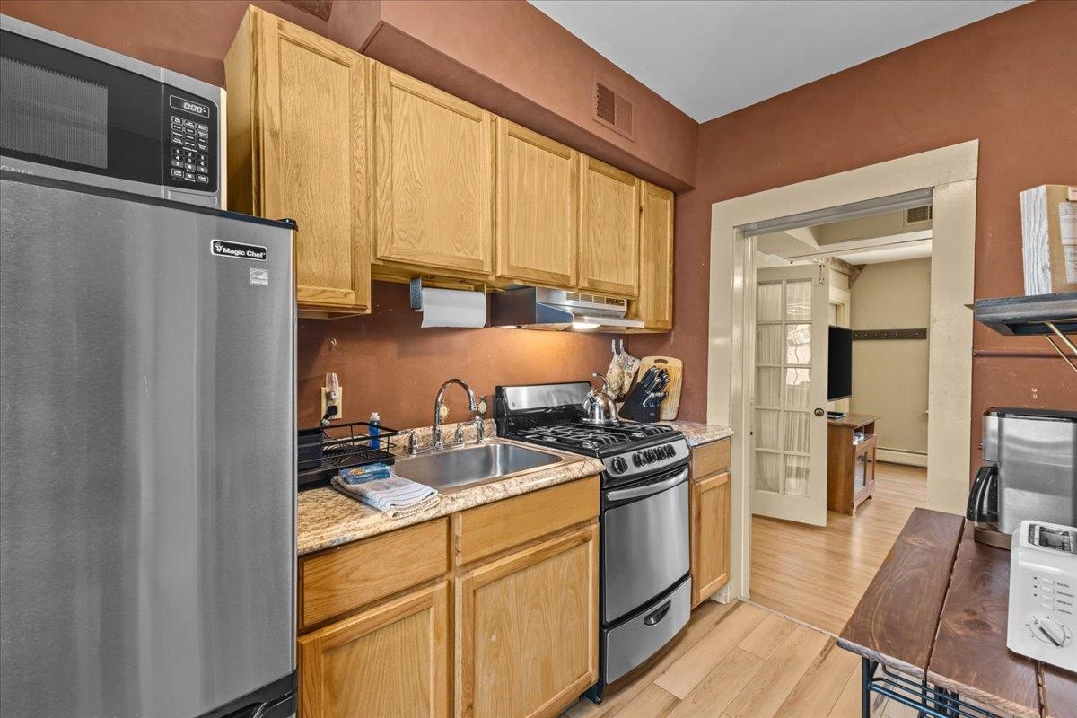 134 South Main Street, Unit A2 Stowe, VT 05672 - Photo 12 of 34