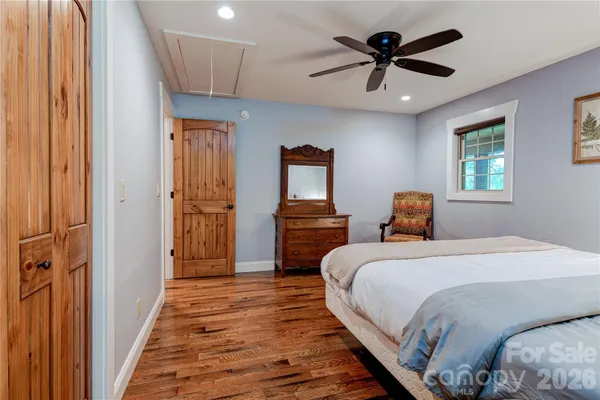 $950,000 | 97 Circle East Ranch Road, Burnsville, NC 28714