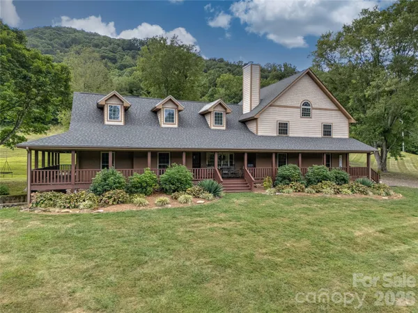 $950,000 | 97 Circle East Ranch Road, Burnsville, NC 28714