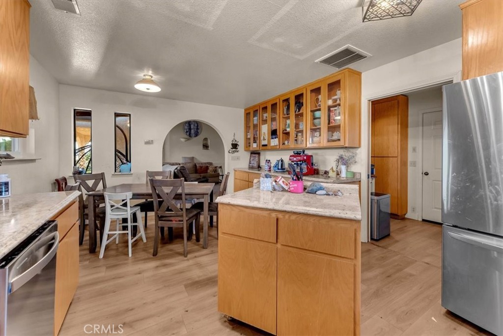 21550 Leaf Avenue Corning, CA 96021 - Photo 9 of 71