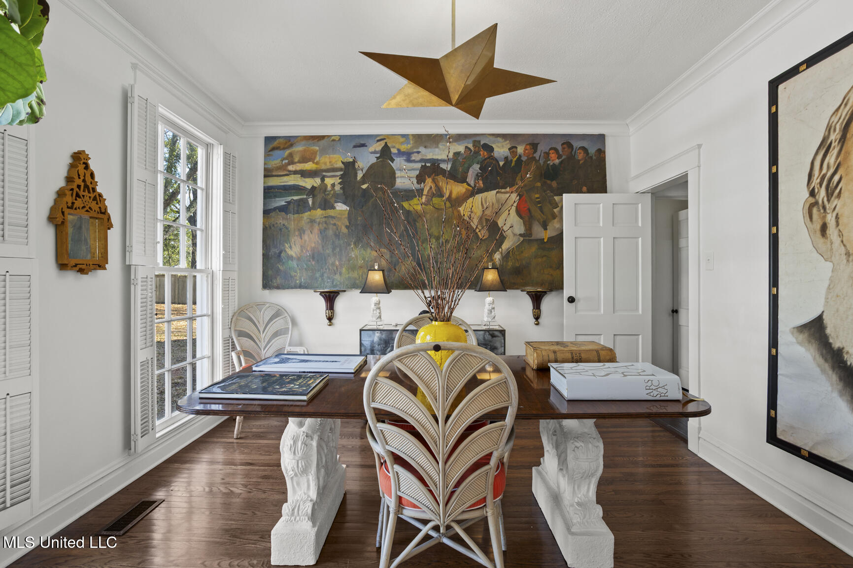 803 Meadowbrook Road Jackson, MS 39216 - Photo 15 of 86 Front Dining Room