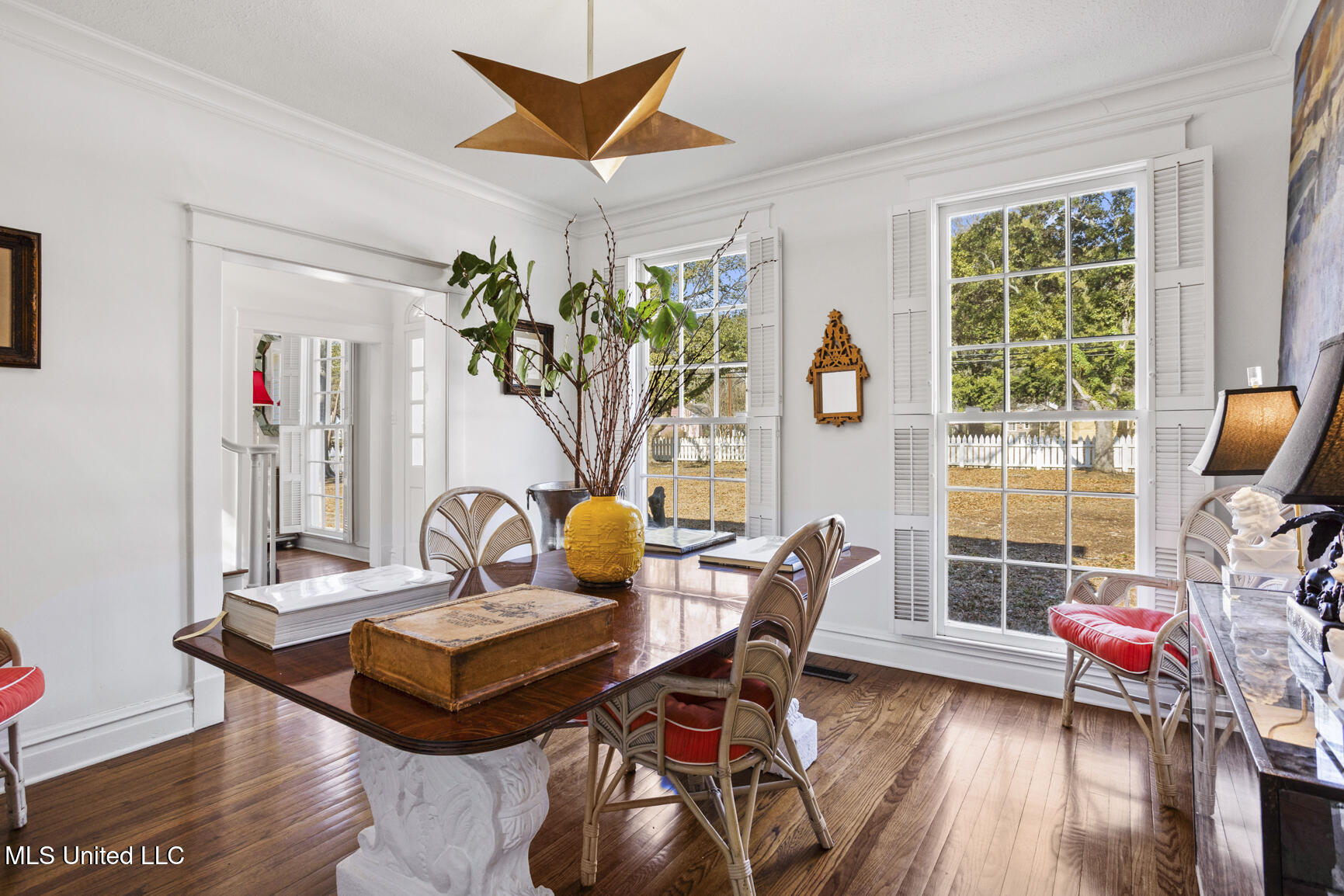 803 Meadowbrook Road Jackson, MS 39216 - Photo 16 of 86 Front Dining Room