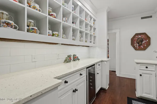 $549,500 | 803 Meadowbrook Road, Jackson, MS 39216