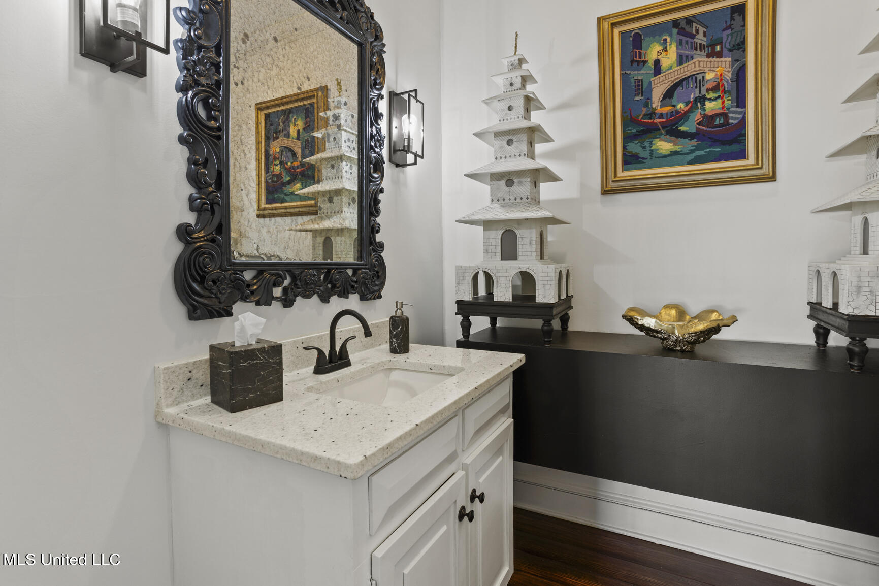 803 Meadowbrook Road Jackson, MS 39216 - Photo 23 of 86 Half Bath off the office