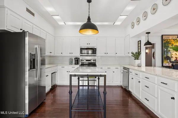 $549,500 | 803 Meadowbrook Road, Jackson, MS 39216