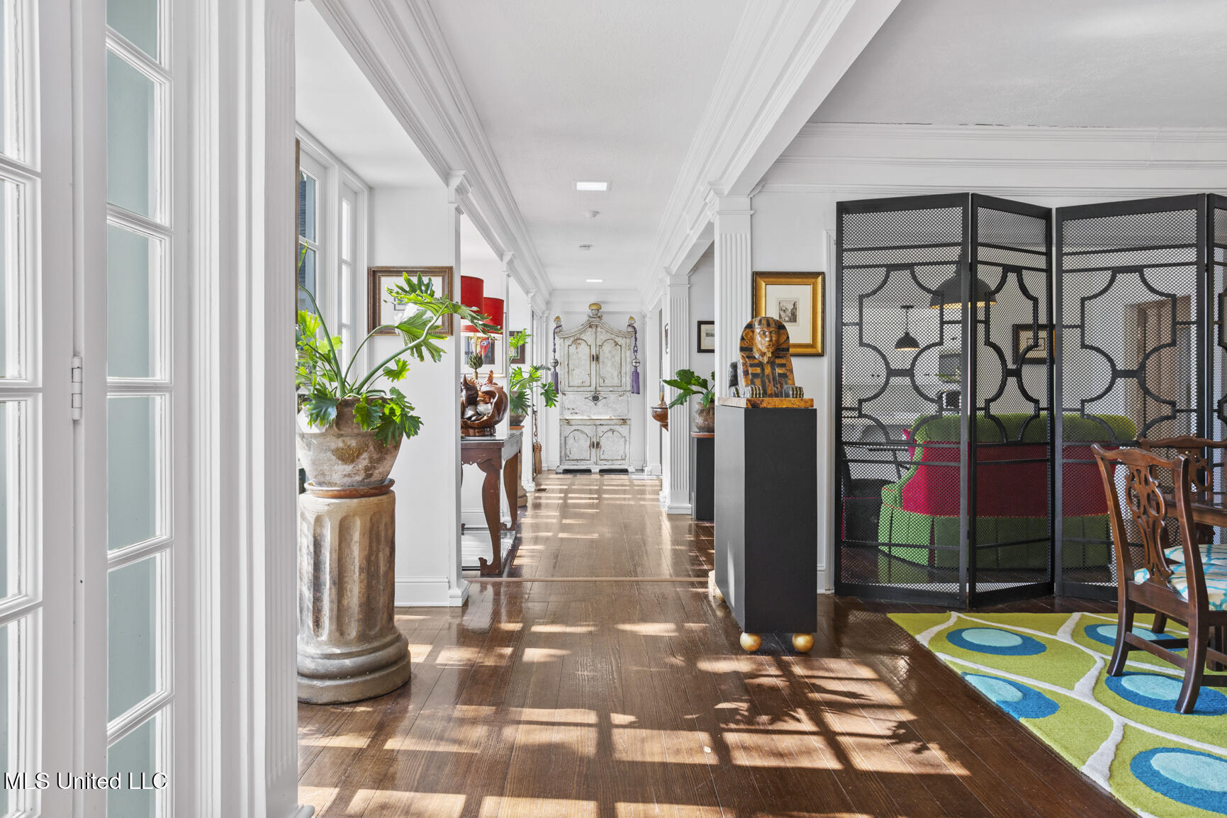 803 Meadowbrook Road Jackson, MS 39216 - Photo 40 of 86 Loggia