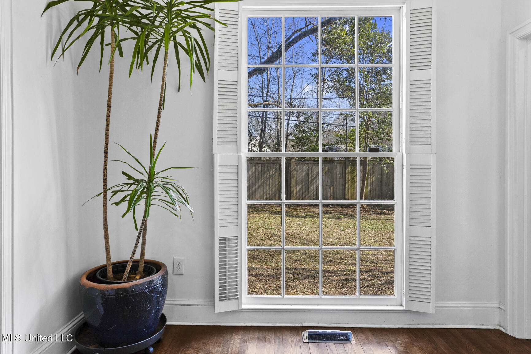 803 Meadowbrook Road Jackson, MS 39216 - Photo 46 of 86 Primary Dressing Area
