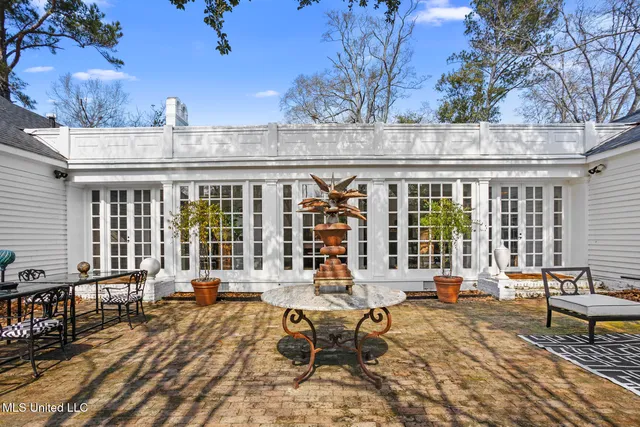 $696,000 | 803 Meadowbrook Road, Jackson, MS 39216