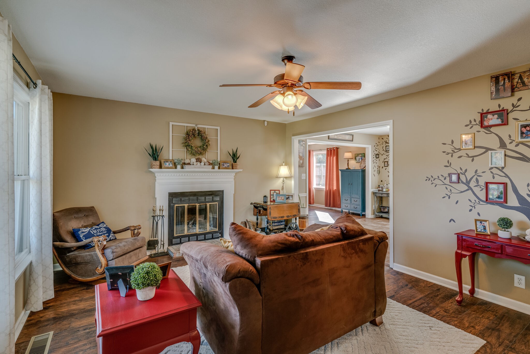 1314 Sun Valley Road Clarksville, TN 37040 - Photo 4 of 29 Gallery Image 4