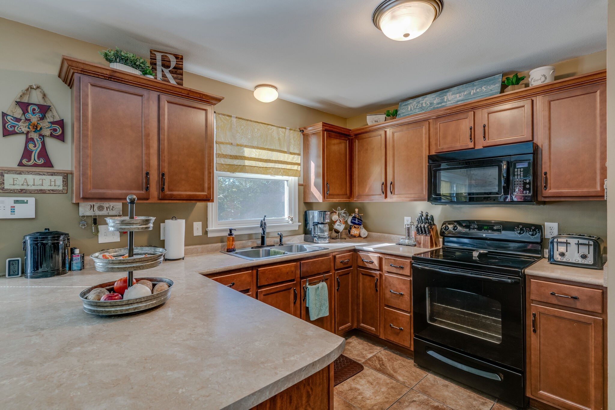 1314 Sun Valley Road Clarksville, TN 37040 - Photo 8 of 29 Gallery Image 8