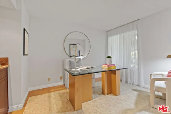 $1,050,000 | 5008 Timberlake Terrace, Culver City, CA 90230