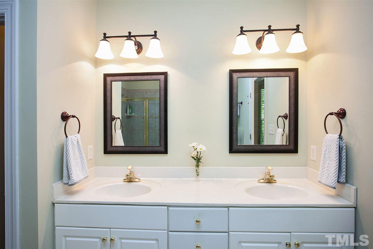5772 Olde South Road Raleigh, NC 27606 - Photo 13 of 25 Gallery Image 13