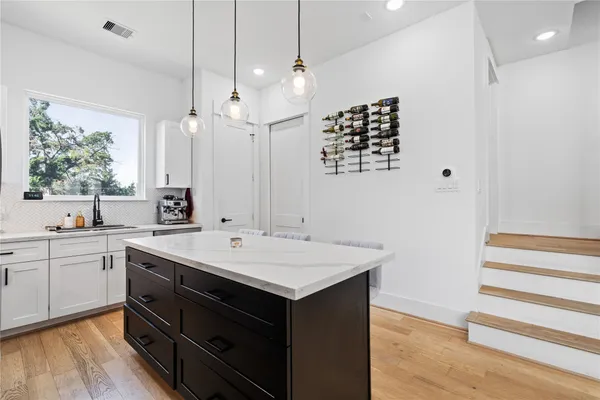 $2,700 | 1835 Flowing Springs Trail, Houston, TX 77080