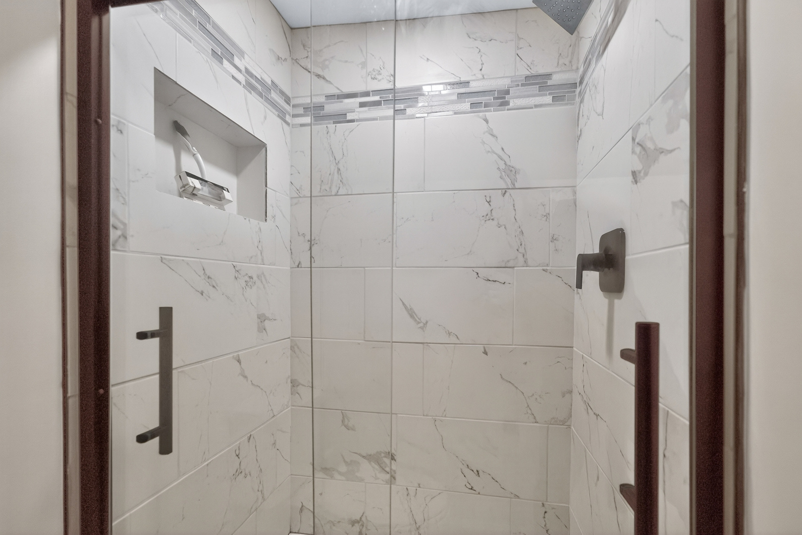 305 West Exchange Street, Unit B Sycamore, IL 60178 - Photo 20 of 27