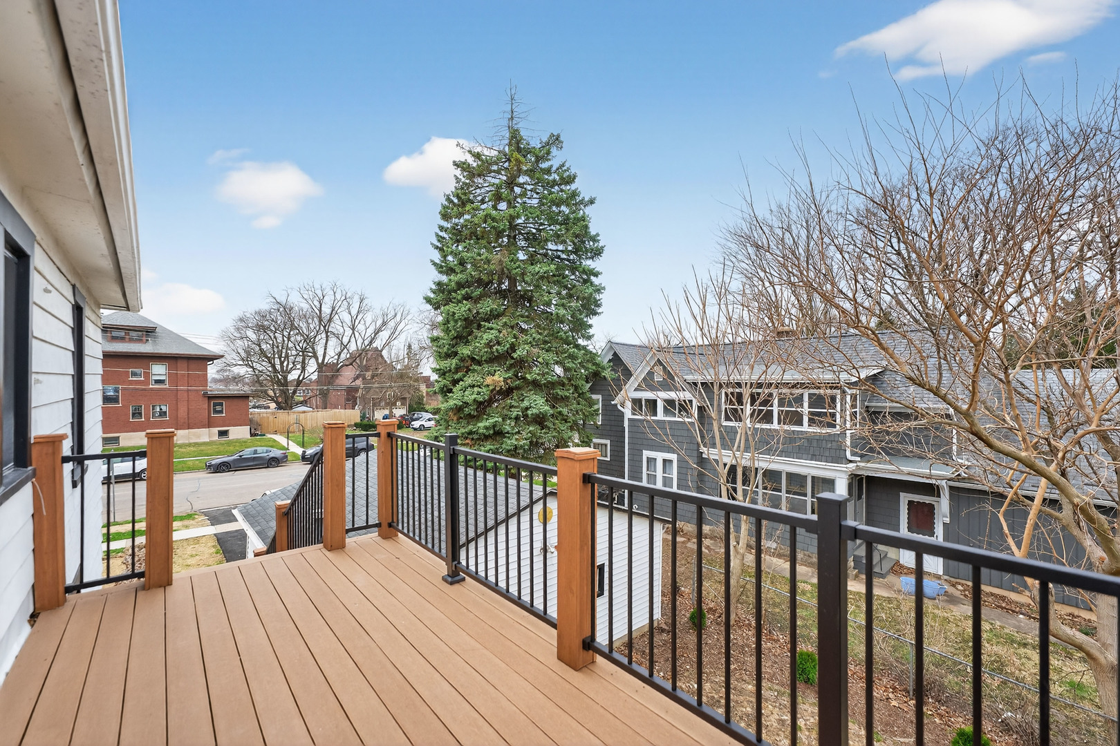 305 West Exchange Street, Unit B Sycamore, IL 60178 - Photo 23 of 27