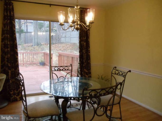 8120 Viola Street Springfield, VA 22152 - Photo 8 of 27 Dining Room