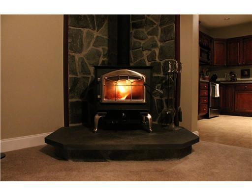 96 Ridge Road Wales, ME 04280 - Photo 6 of 21 Living Room. Fieldstone & Blue Rock...