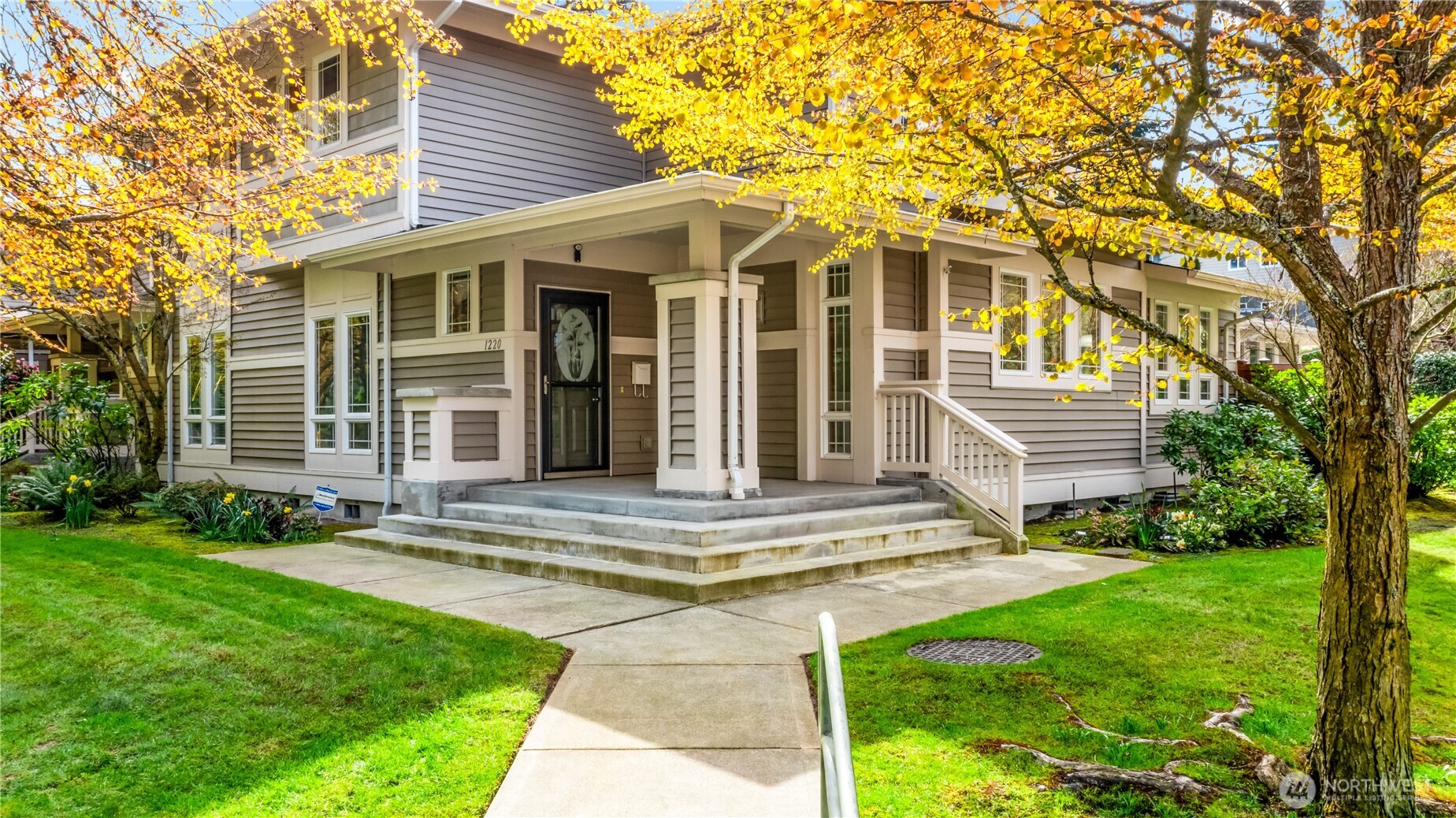 1220 Alameda Fircrest, WA 98466 - Photo 1 of 22