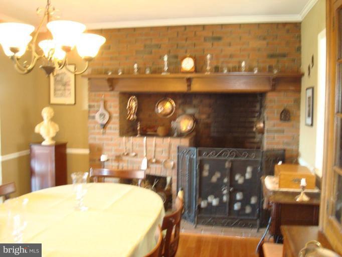 18428 Manor Church Road Boonsboro, MD 21713 - Photo 9 of 29 Dining Room #2