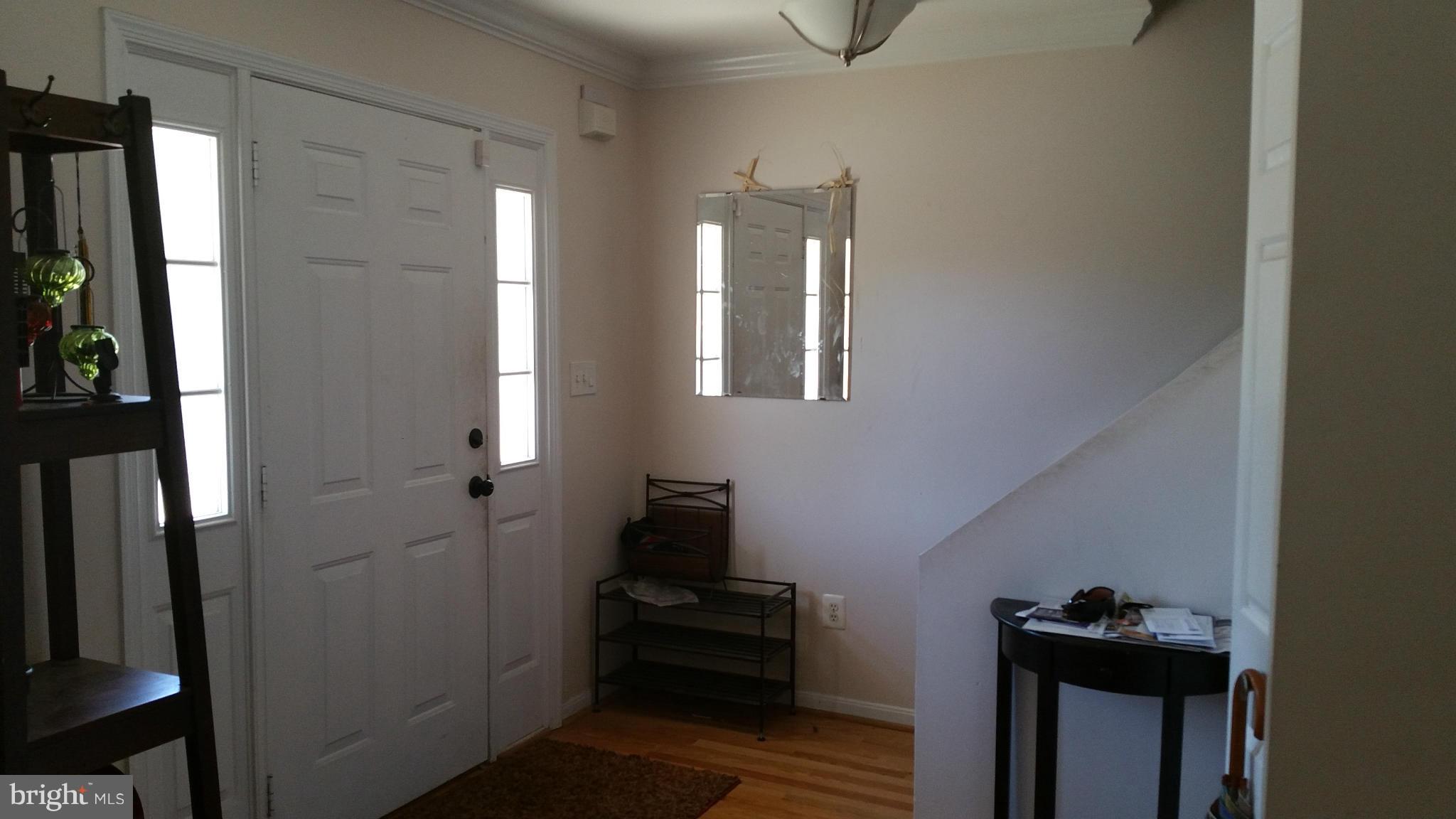 4620 H Street Southeast Washington, DC 20019 - Photo 2 of 10 Entry