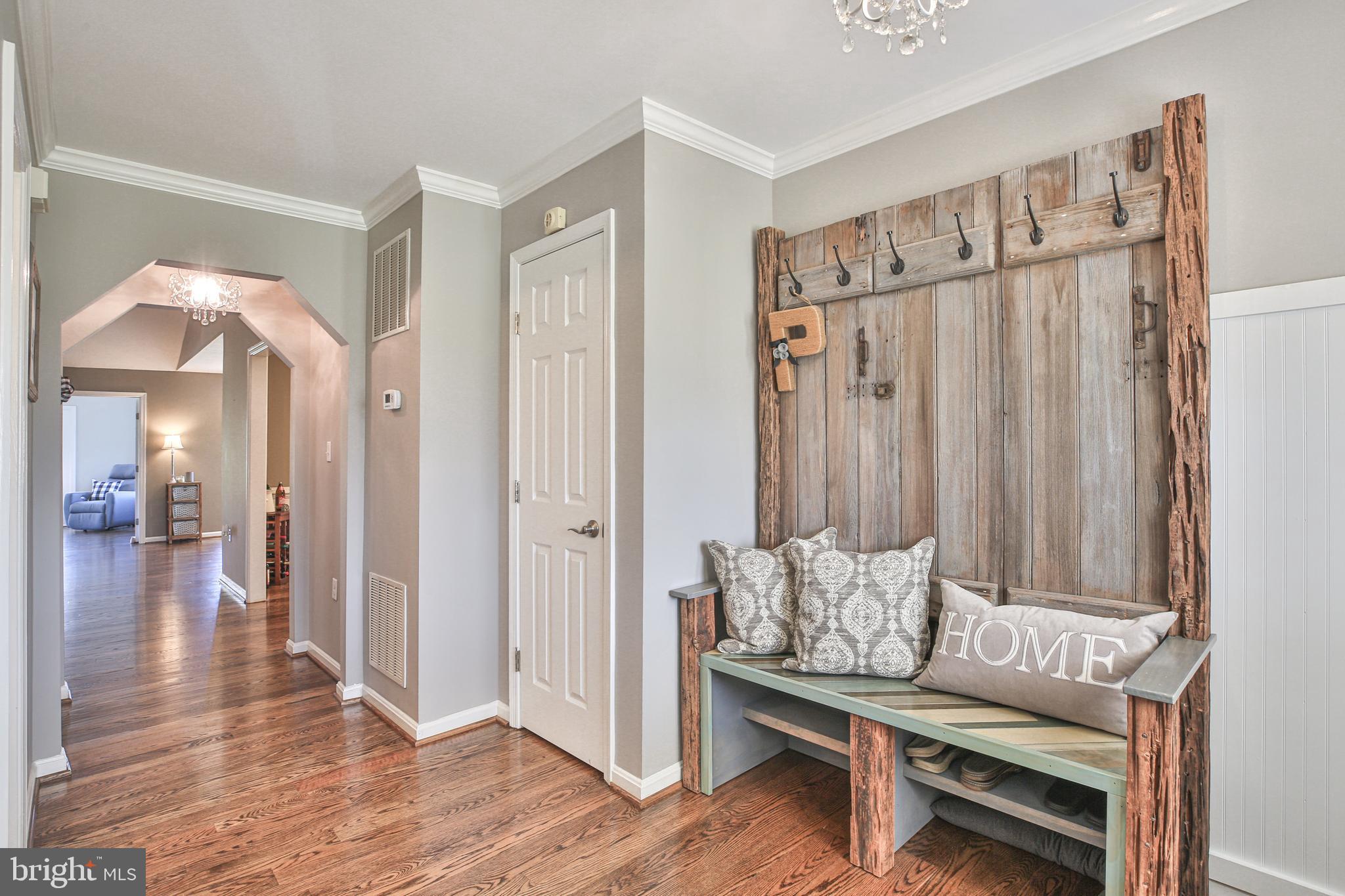 34410 Brownell Road Round Hill, VA 20141 - Photo 19 of 65 Gallery Image 19
