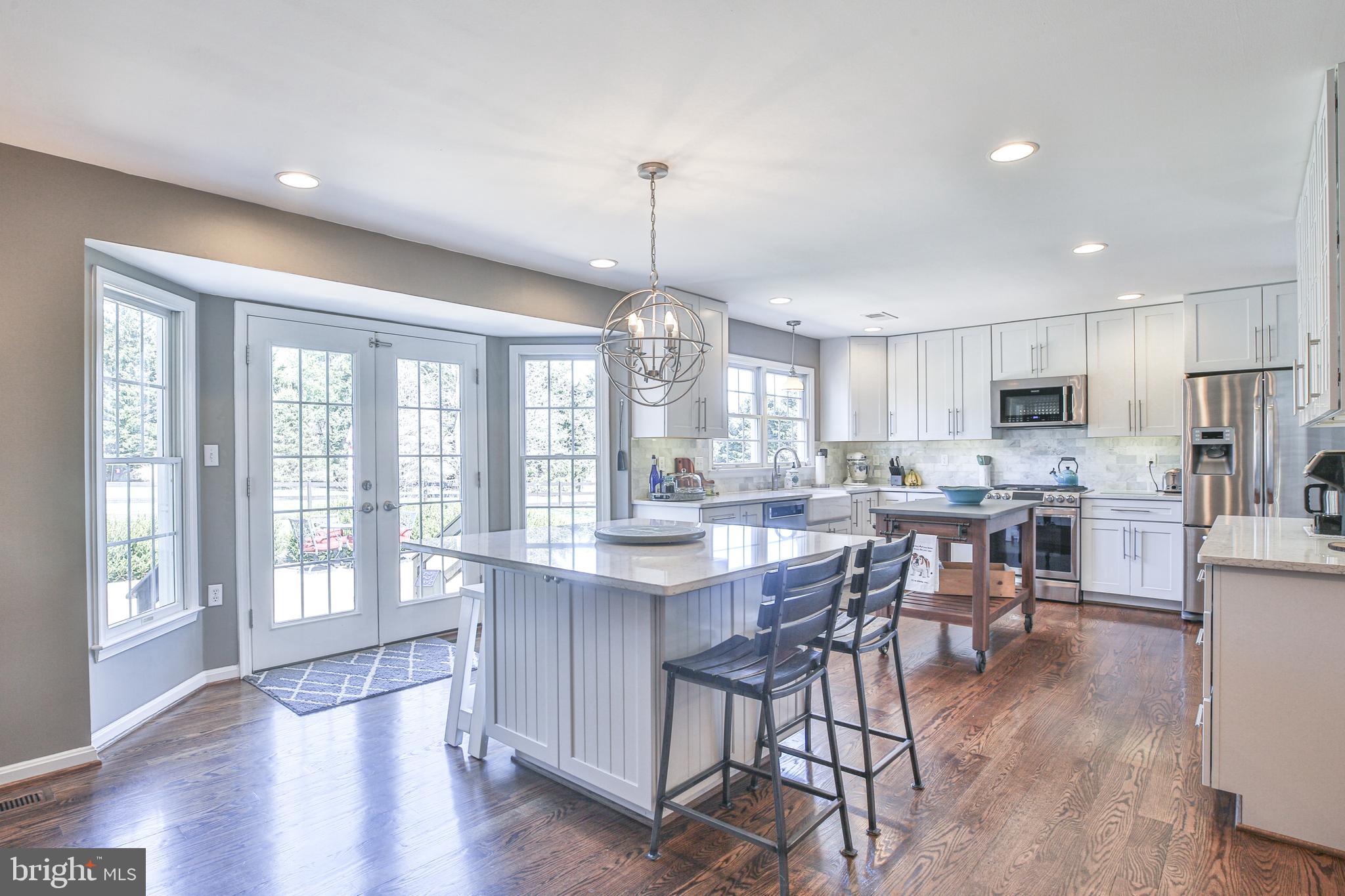34410 Brownell Road Round Hill, VA 20141 - Photo 2 of 65 Gallery Image 2