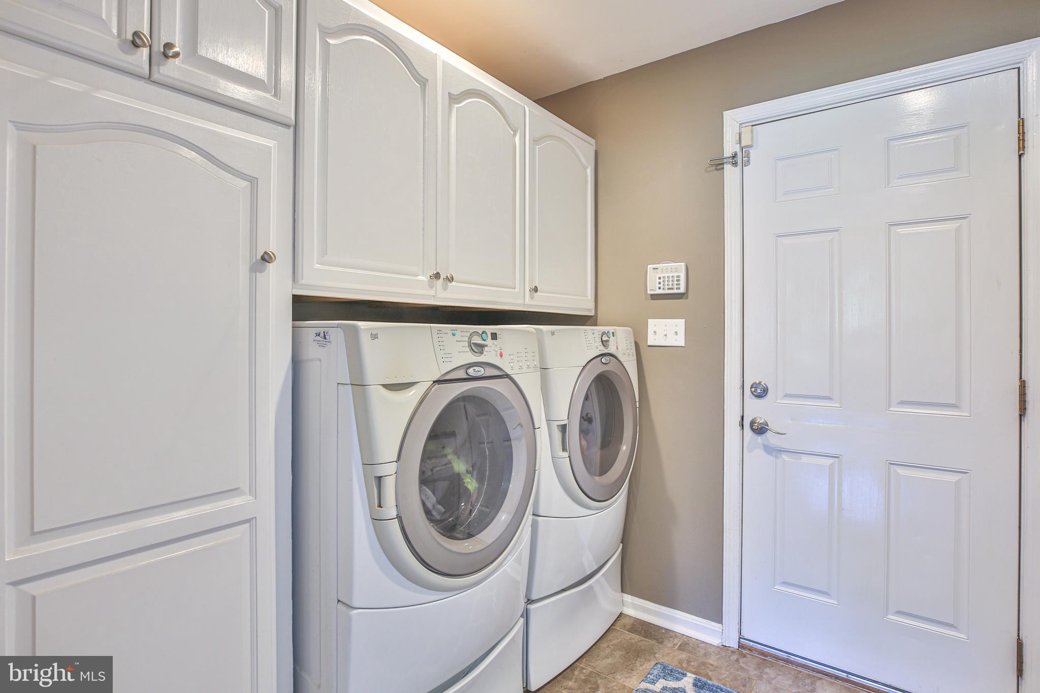 34410 Brownell Road Round Hill, VA 20141 - Photo 21 of 65 Gallery Image 21
