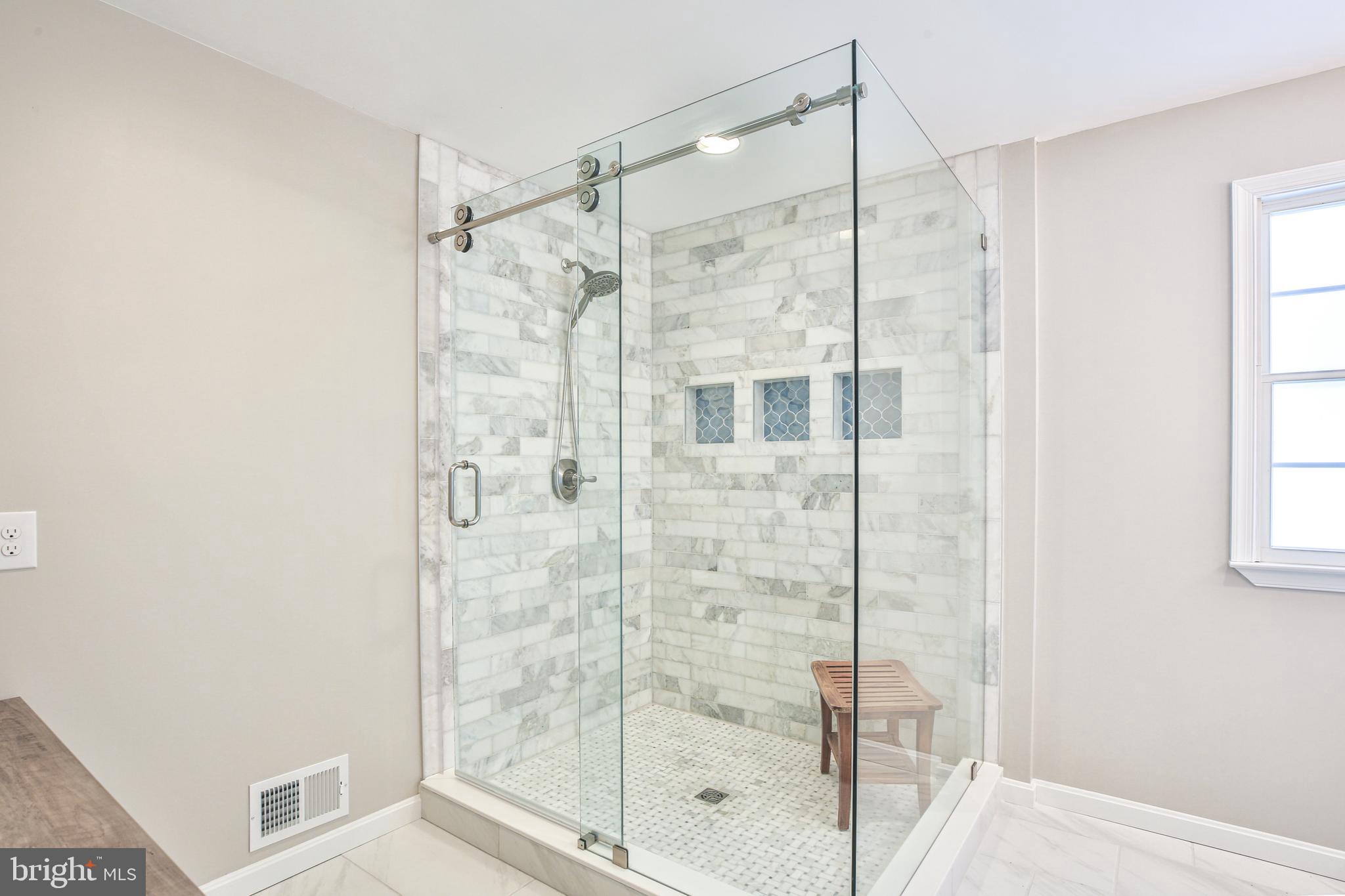 34410 Brownell Road Round Hill, VA 20141 - Photo 28 of 65 Gallery Image 28