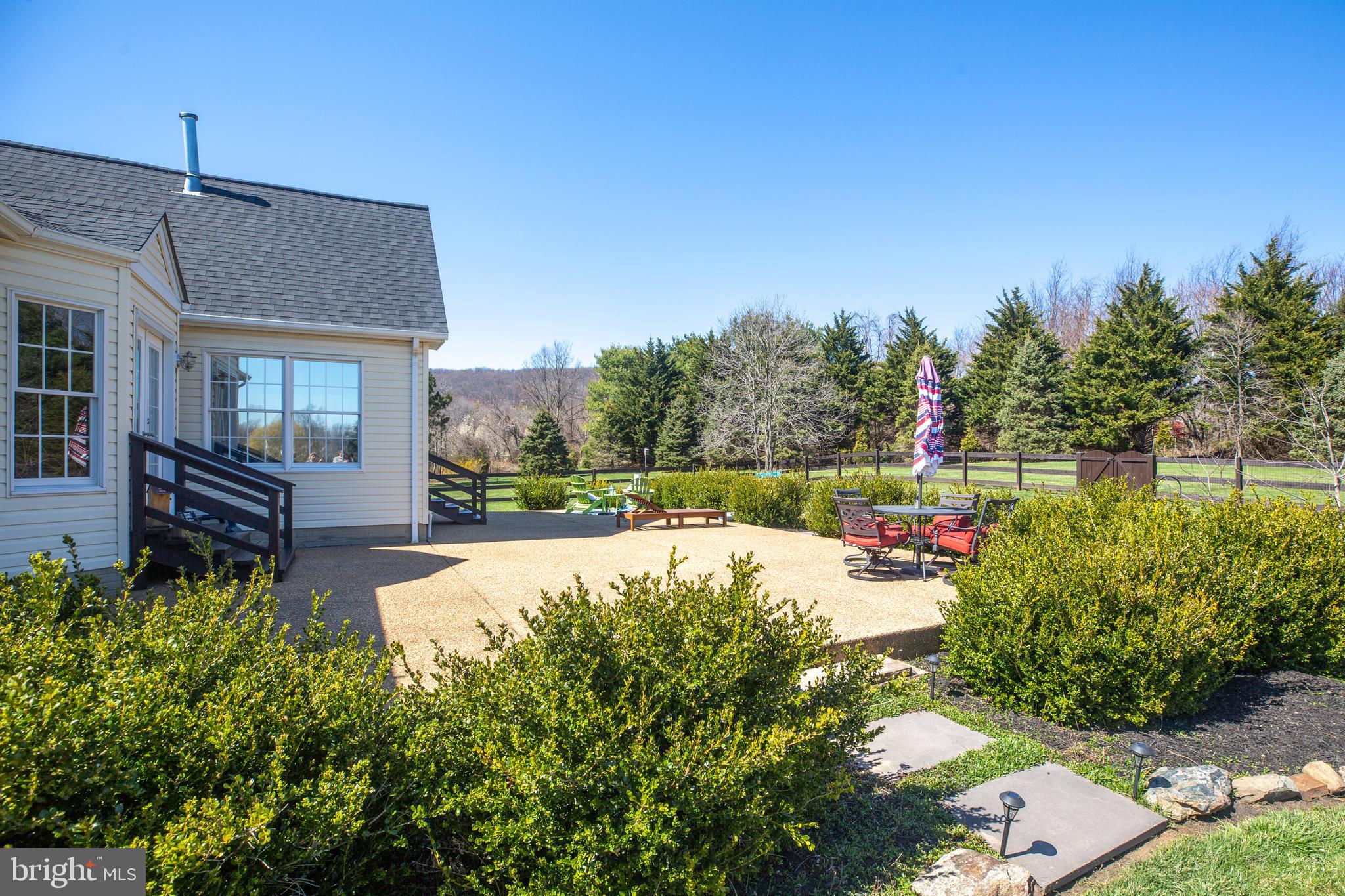 34410 Brownell Road Round Hill, VA 20141 - Photo 38 of 65 Gallery Image 38