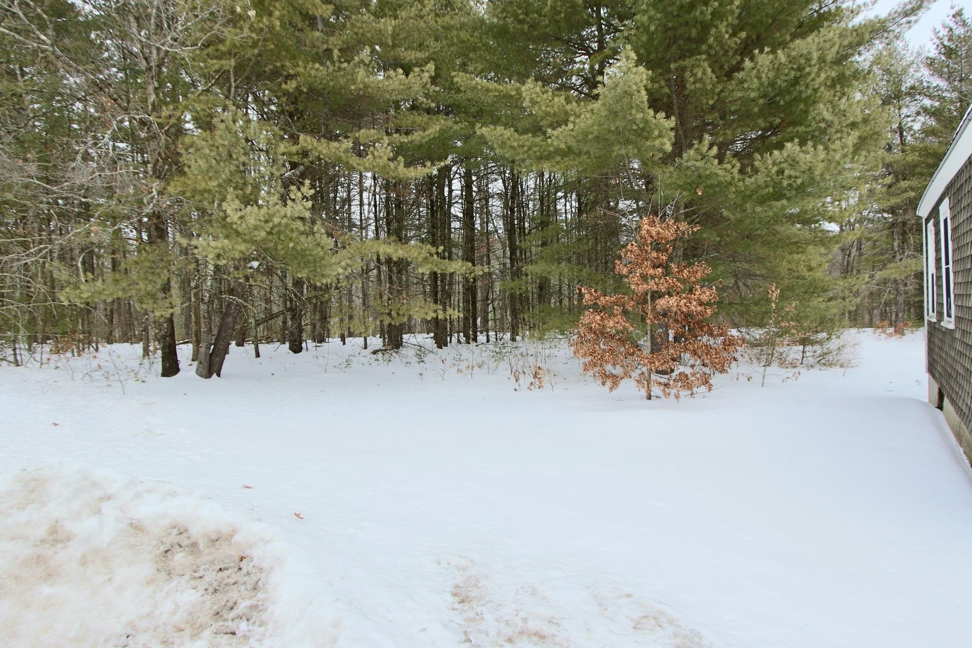 101 Page Road Litchfield, NH 03052 - Photo 13 of 24