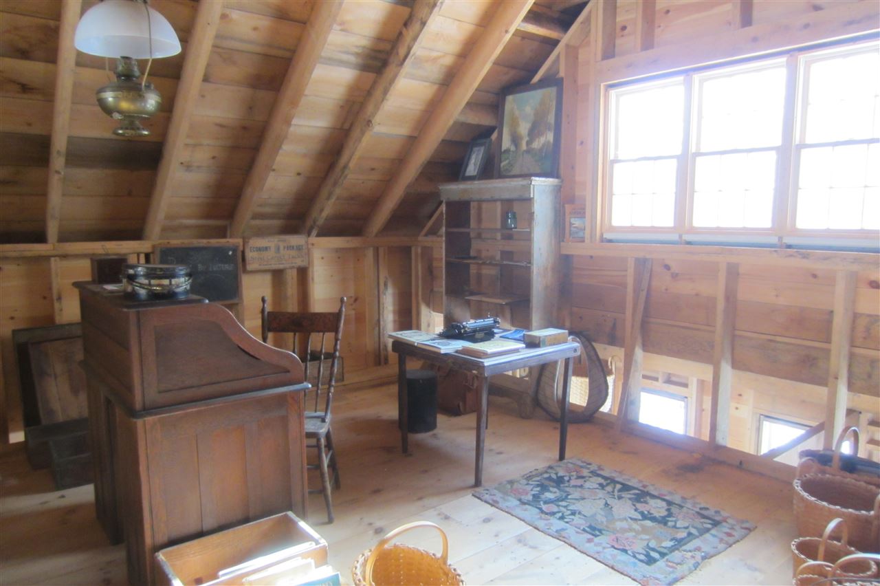 140 Maple Hill Road Strafford, VT 05075 - Photo 8 of 19