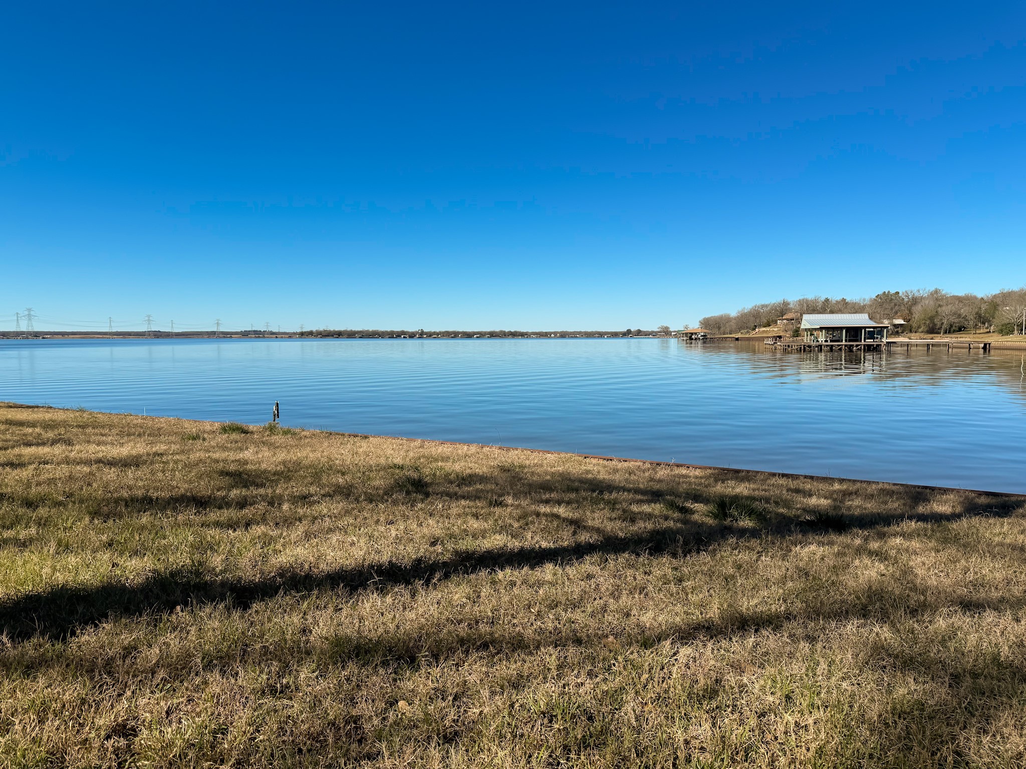 501 Lcr 902 Groesbeck, TX 76642 - Photo 3 of 6 a view of an ocean