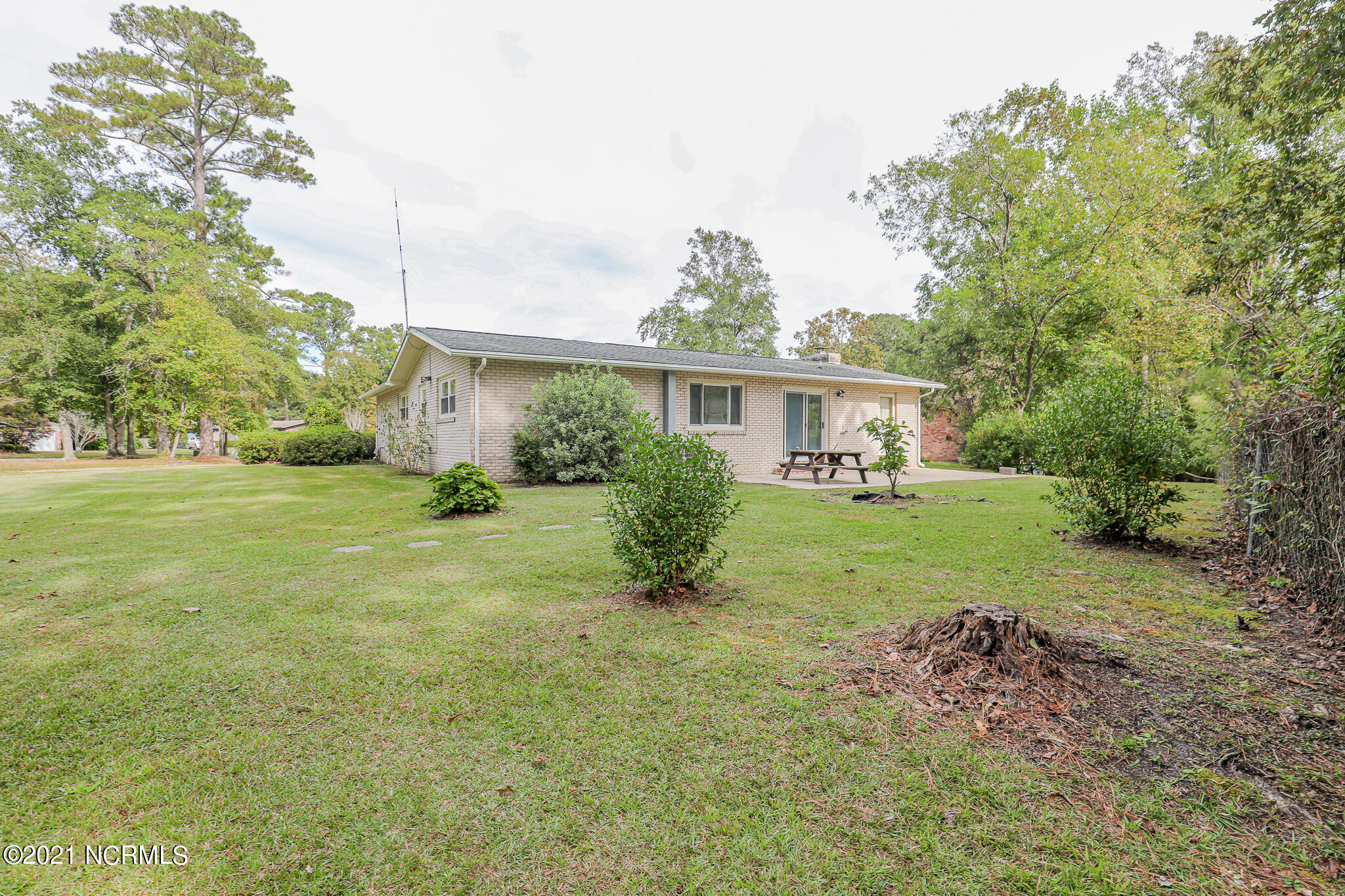 86 Sterling Road Jacksonville, NC 28546 - Photo 35 of 36 Backyard