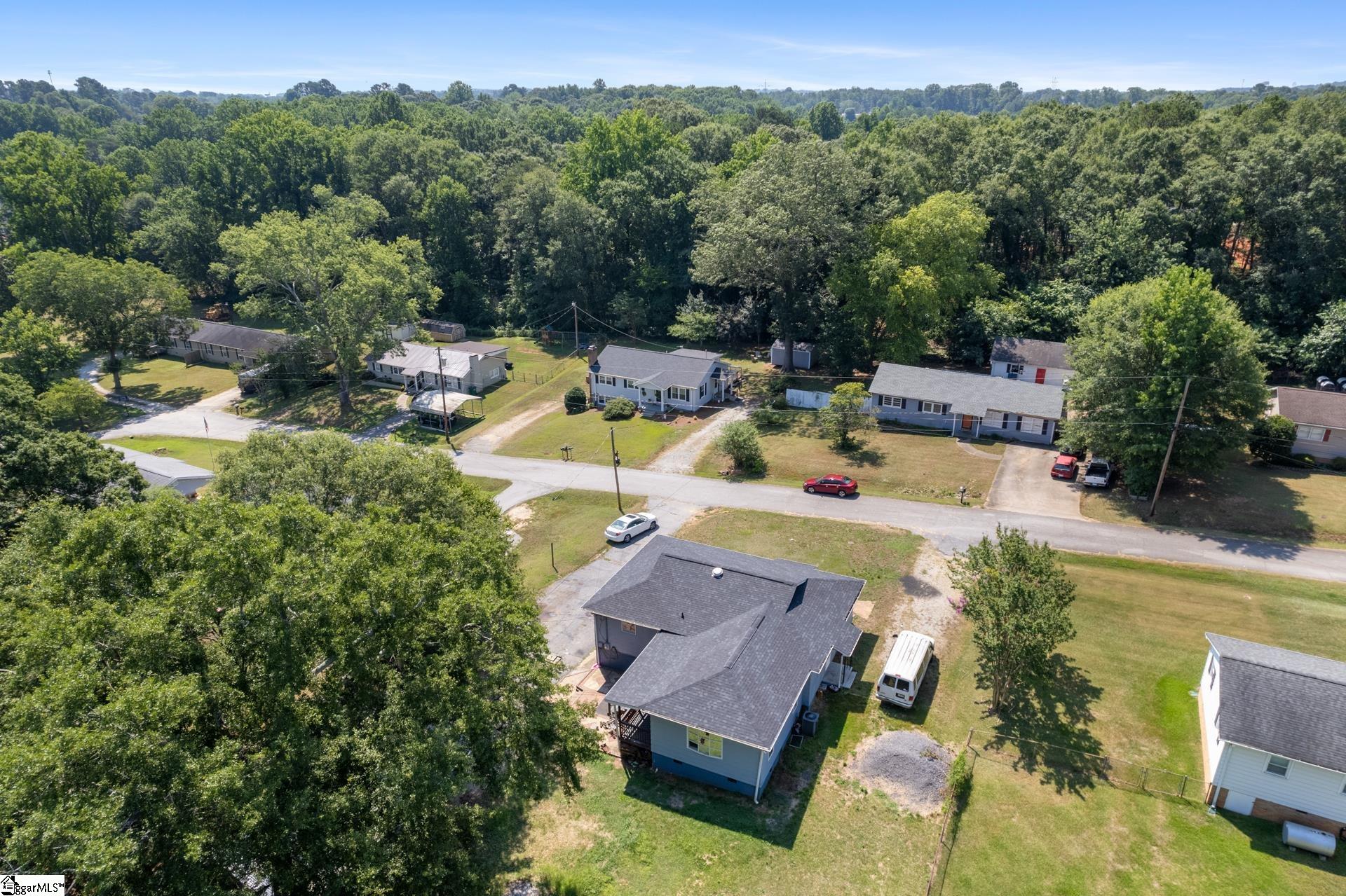 125 State Rd S-42-8392 Boiling Springs, SC 29316 - Photo 36 of 42