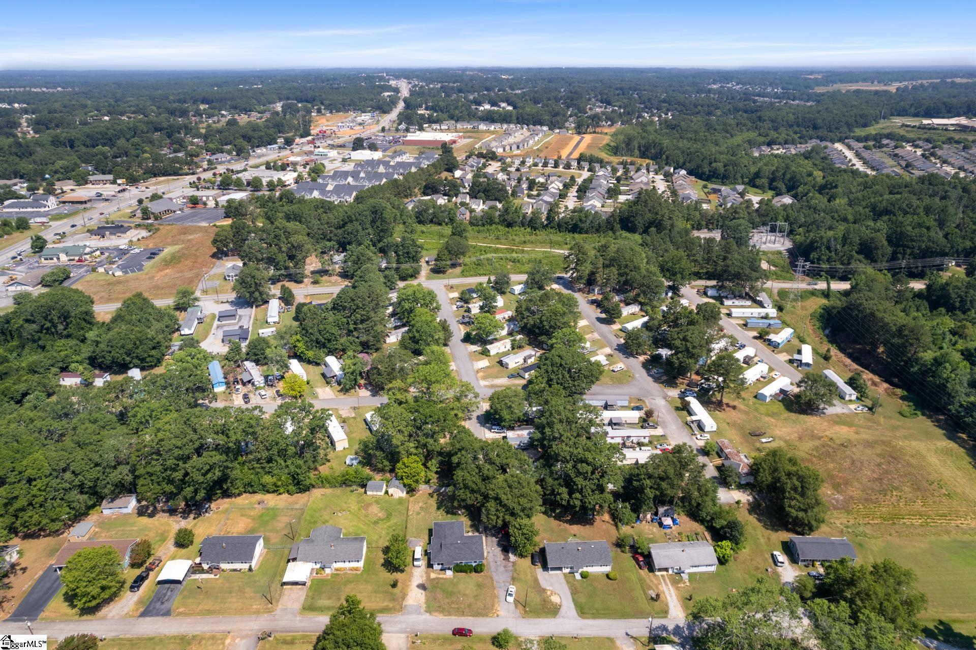 125 State Rd S-42-8392 Boiling Springs, SC 29316 - Photo 37 of 42