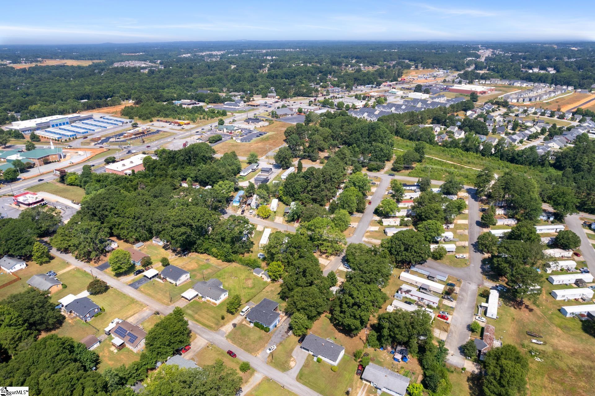 125 State Rd S-42-8392 Boiling Springs, SC 29316 - Photo 39 of 42