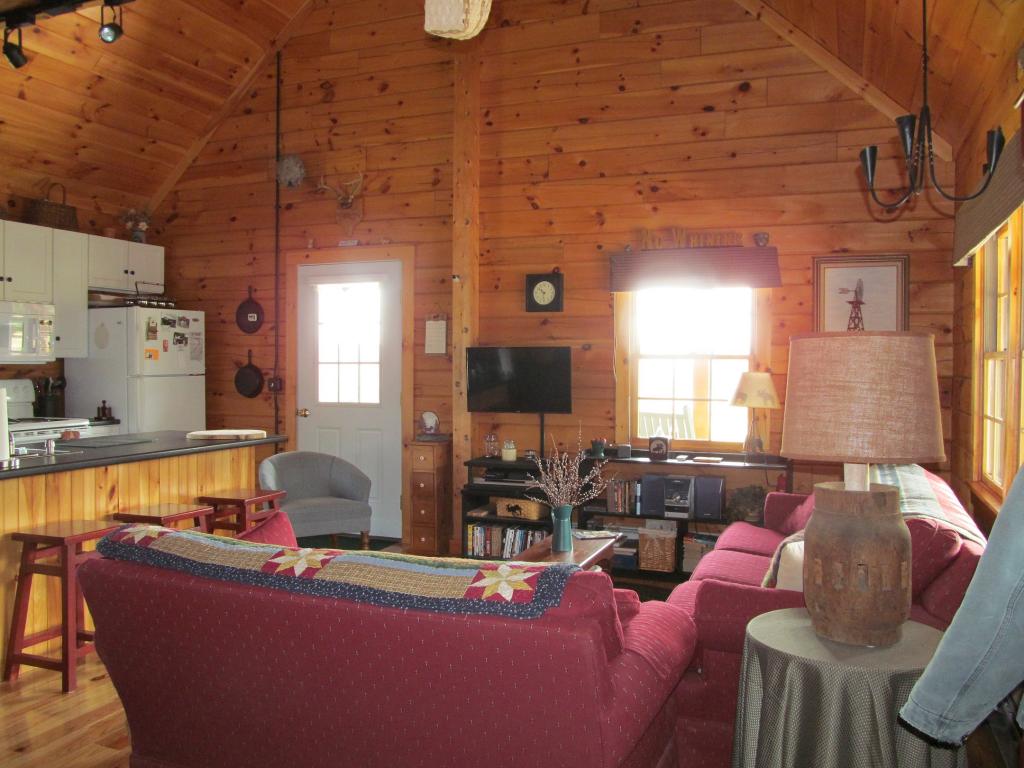90 Crawford Road Clarksville, NH 03592 - Photo 16 of 25